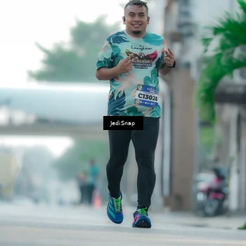 Runner Photo 5917129