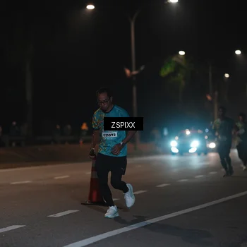 Runner Photo 5917130
