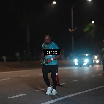Runner Photo 5917143