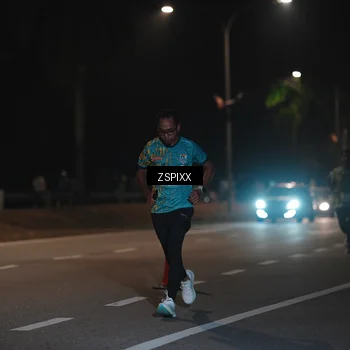Runner Photo 5917147
