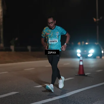Runner Photo 5917157