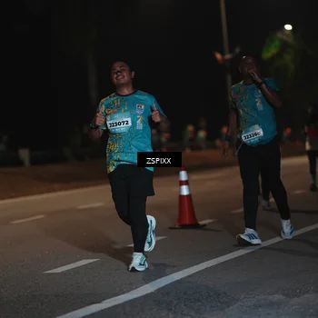 Runner Photo 5917222