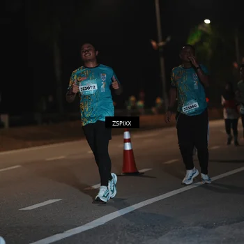 Runner Photo 5917225