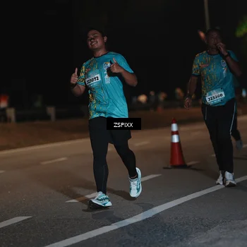 Runner Photo 5917235
