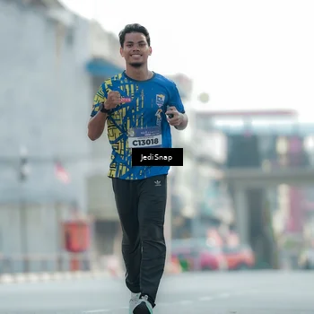Runner Photo 5917241