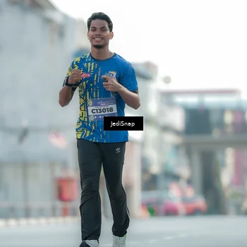 Runner Photo 5917244