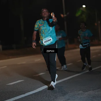 Runner Photo 5917250