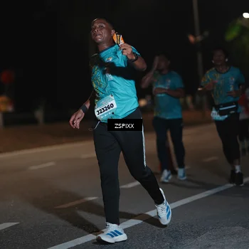 Runner Photo 5917264