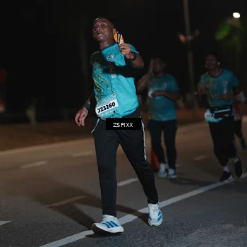 Runner Photo 5917276