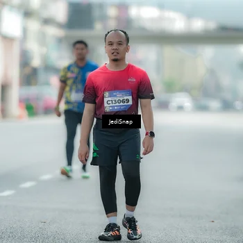 Runner Photo 5917294