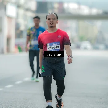 Runner Photo 5917318