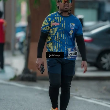 Runner Photo 5917343