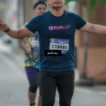 Runner Photo 5917345