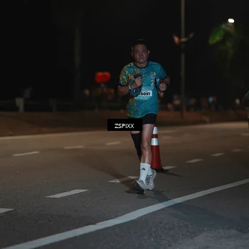 Runner Photo 5917350
