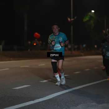 Runner Photo 5917353