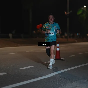 Runner Photo 5917378