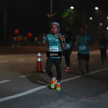 Runner Photo 5917387