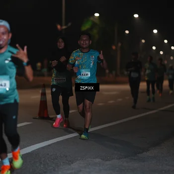 Runner Photo 5917388