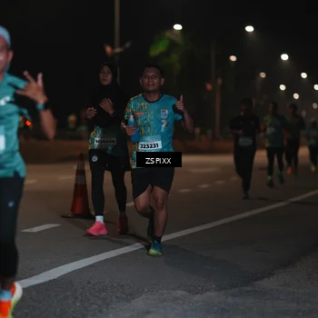 Runner Photo 5917403