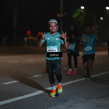 Runner Photo 5917409
