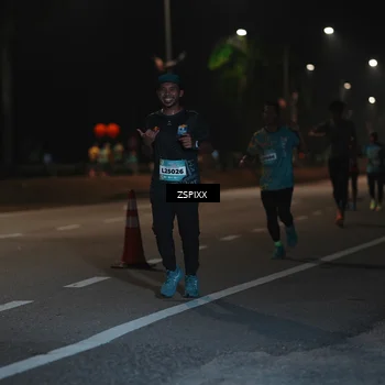 Runner Photo 5917424