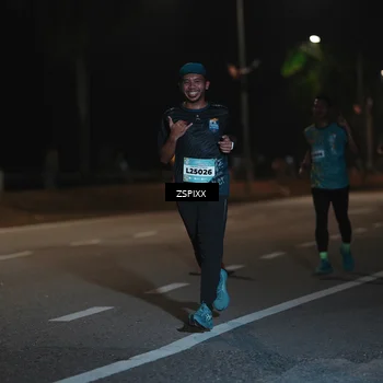 Runner Photo 5917434