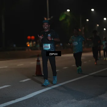 Runner Photo 5917438