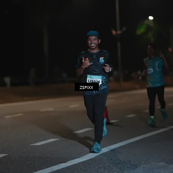 Runner Photo 5917446