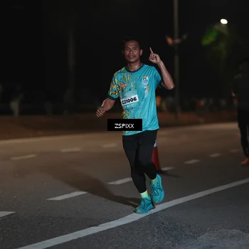 Runner Photo 5917454