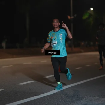 Runner Photo 5917466