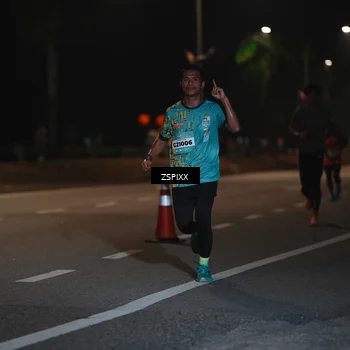 Runner Photo 5917467