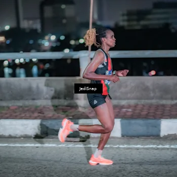 Runner Photo 5917511