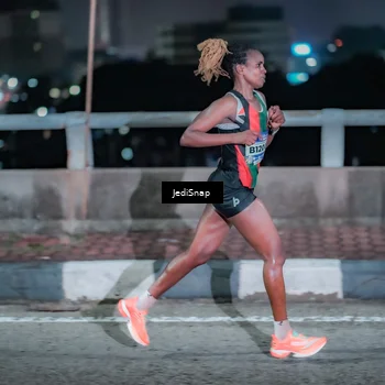 Runner Photo 5917515