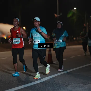 Runner Photo 5917533