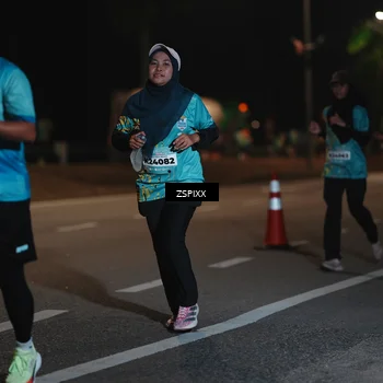 Runner Photo 5917546