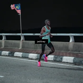 Runner Photo 5917552