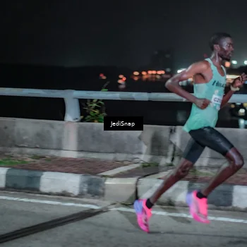 Runner Photo 5917557