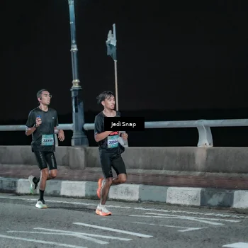 Runner Photo 5917581