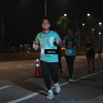 Runner Photo 5917599