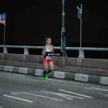 Runner Photo 5917612