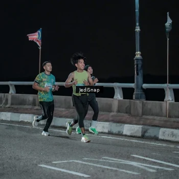 Runner Photo 5917647