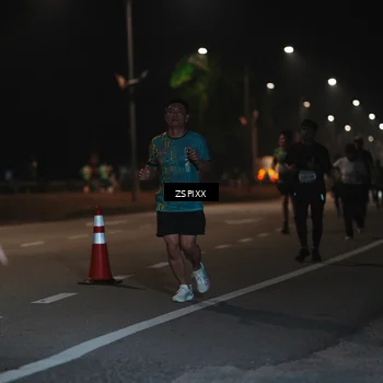 Runner Photo 5917668