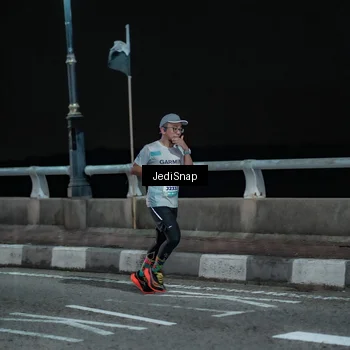 Runner Photo 5917684