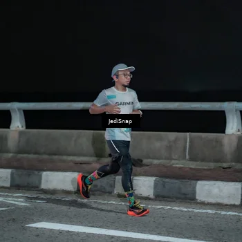 Runner Photo 5917689