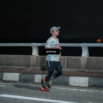 Runner Photo 5917693