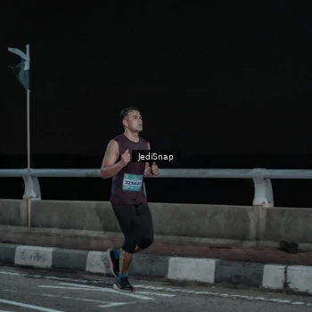 Runner Photo 5917708