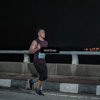Runner Photo 5917716