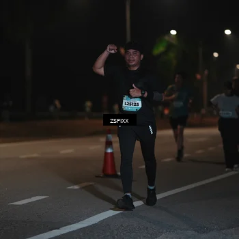 Runner Photo 5917730