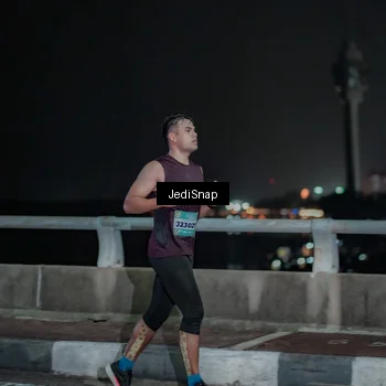 Runner Photo 5917731