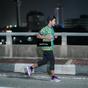 Runner Photo 5917747